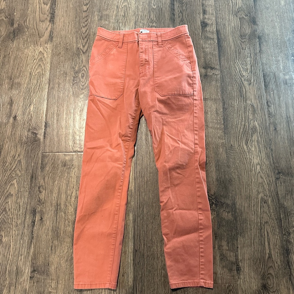 Women's size 26, J. Crew, salmon pink jeans.